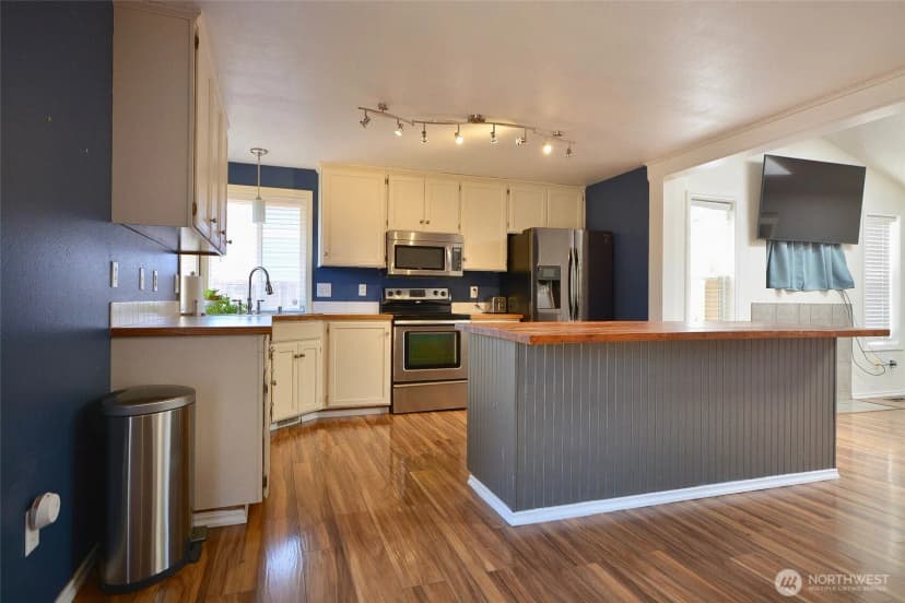 Property photo for 16127 Prairie Creek Loop Se, Yelm photo 11