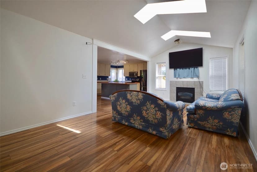 Property photo for 16127 Prairie Creek Loop Se, Yelm photo 6