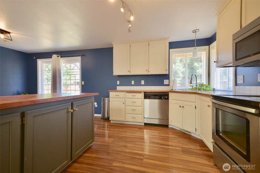 Property photo for 16127 Prairie Creek Loop Se, Yelm photo 14