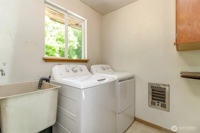 Property photo for 9911 61st Avenue E, Puyallup photo 15