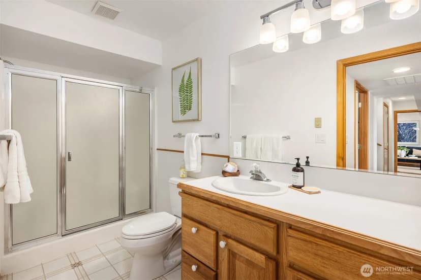Property photo for 6957 Crystal Springs Drive Ne, Bainbridge Island photo 25