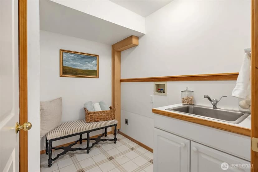 Property photo for 6957 Crystal Springs Drive Ne, Bainbridge Island photo 27