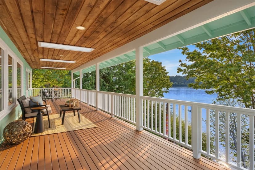 Property photo for 6957 Crystal Springs Drive Ne, Bainbridge Island photo 12