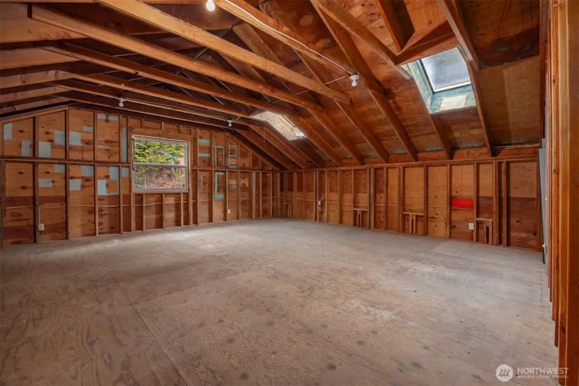 Property photo for 6957 Crystal Springs Drive Ne, Bainbridge Island photo 29