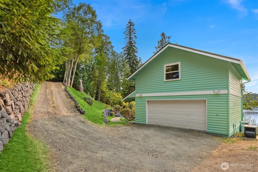 Property photo for 6957 Crystal Springs Drive Ne, Bainbridge Island photo 28