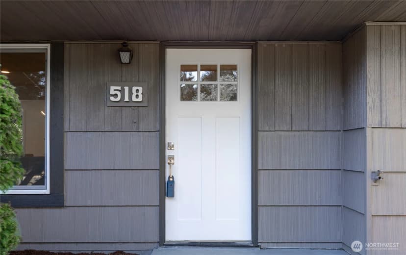 Property photo for 518 N 166th Street, Shoreline photo 32