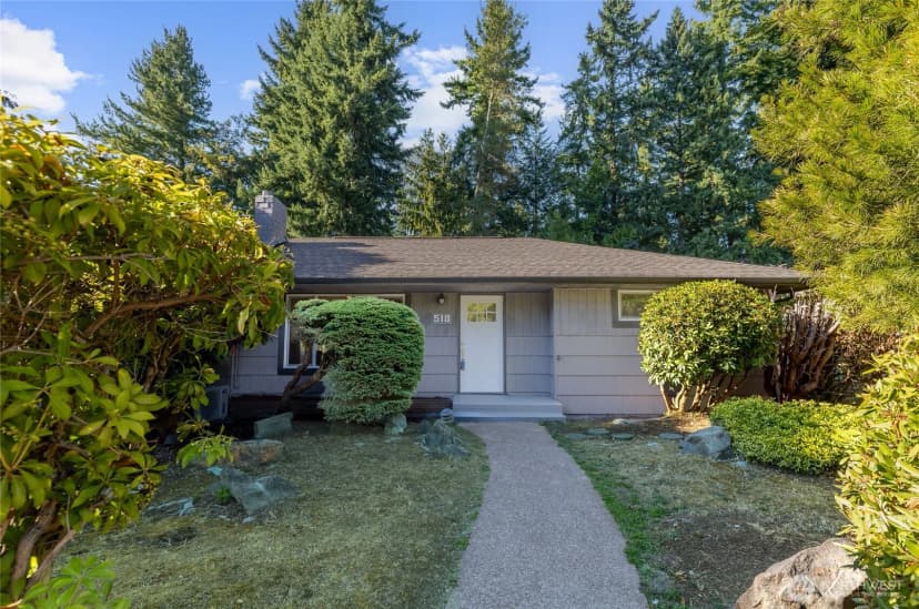Property photo for 518 N 166th Street, Shoreline photo 31