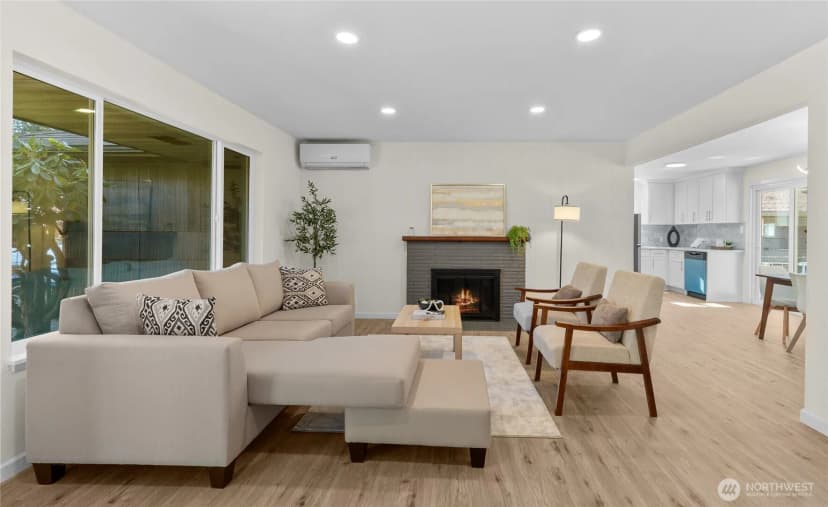 Property photo for 518 N 166th Street, Shoreline photo 15