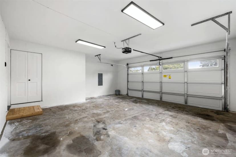 Property photo for 2929 Silver Crest Drive, Mill Creek photo 19