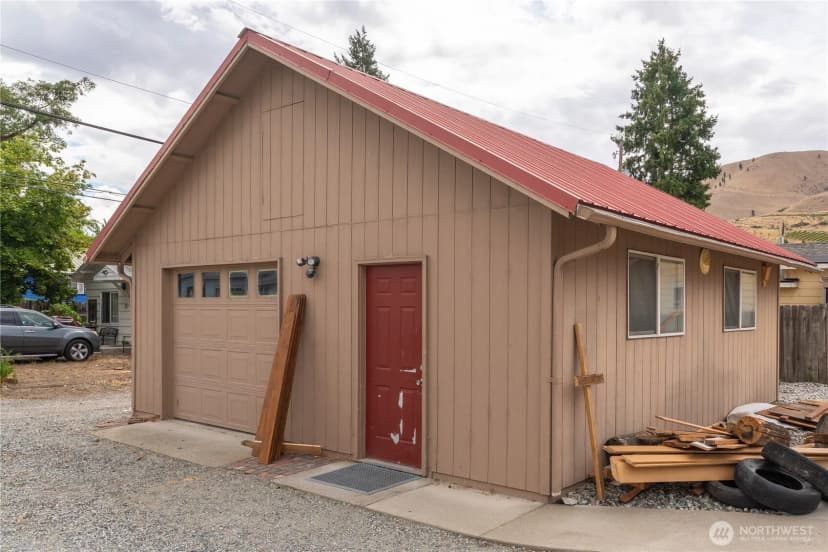 Property photo for 219 W Columbia Avenue, Chelan photo 19
