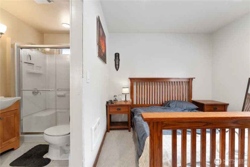 Property photo for 219 W Columbia Avenue, Chelan photo 16