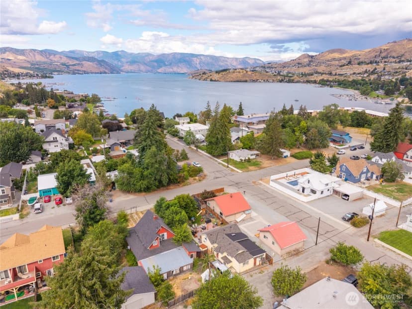 Property photo for 219 W Columbia Avenue, Chelan