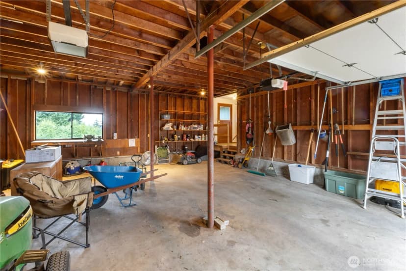 Property photo for 12414 48th Street E, Edgewood photo 40