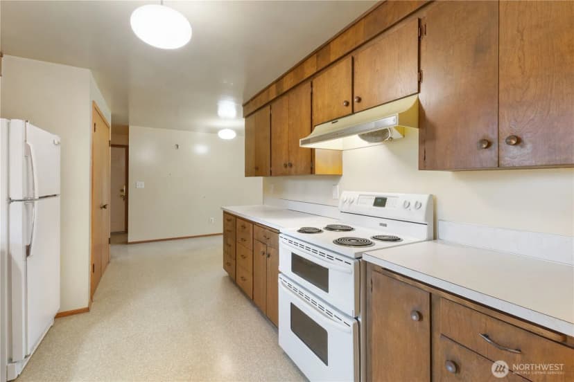Property photo for 12414 48th Street E, Edgewood photo 16