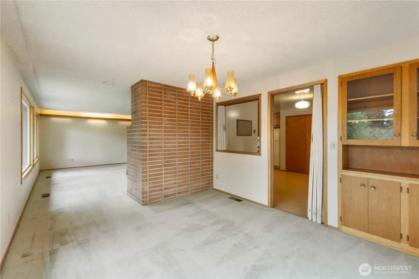 Property photo for 12414 48th Street E, Edgewood photo 11