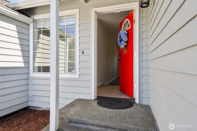 Property photo for 20120 106th St Ct E, Bonney Lake photo 2