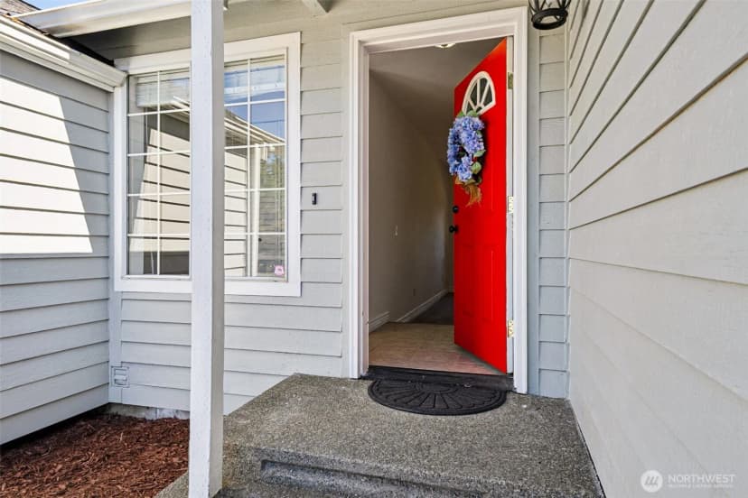 Property photo for 20120 106th St Ct E, Bonney Lake photo 2