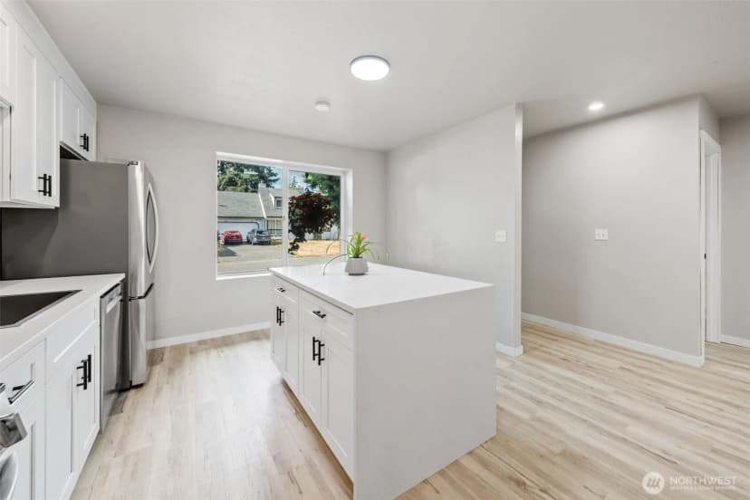 Property photo for 12607 Se 317th Street, Auburn photo 6