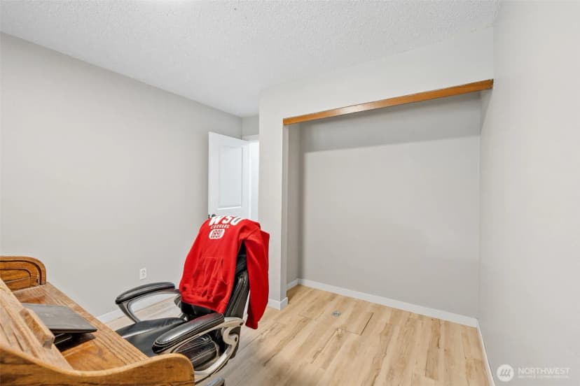 Property photo for 12607 Se 317th Street, Auburn photo 17