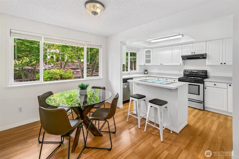 Property photo for 2022 Aberdeen Place Se, Renton photo 8