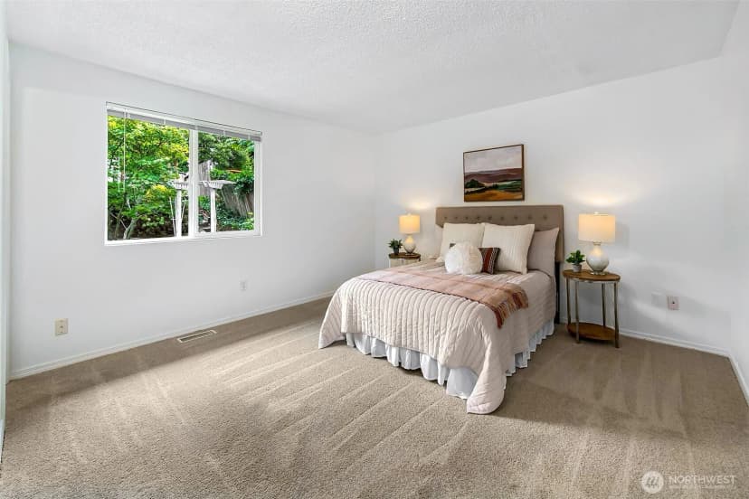 Property photo for 2022 Aberdeen Place Se, Renton photo 16