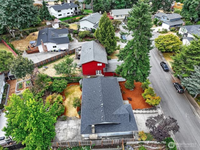 Property photo for 2022 Aberdeen Place Se, Renton photo 2