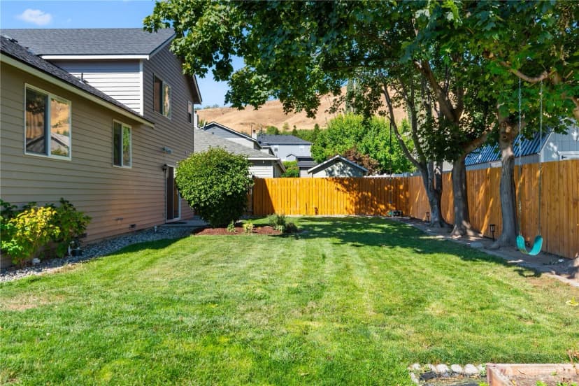 Property photo for 1902 Pensione Place, Wenatchee photo 36
