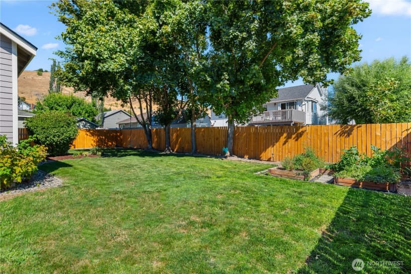 Property photo for 1902 Pensione Place, Wenatchee photo 37