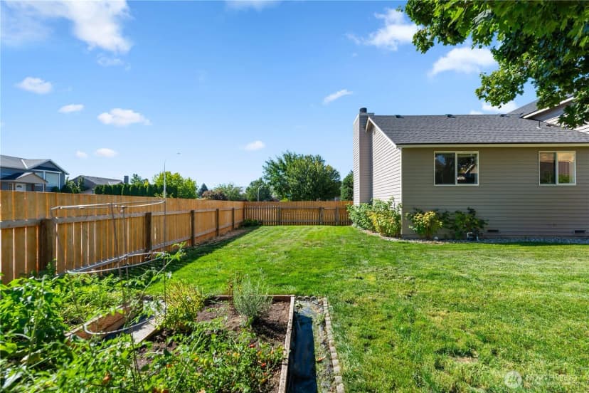 Property photo for 1902 Pensione Place, Wenatchee photo 34