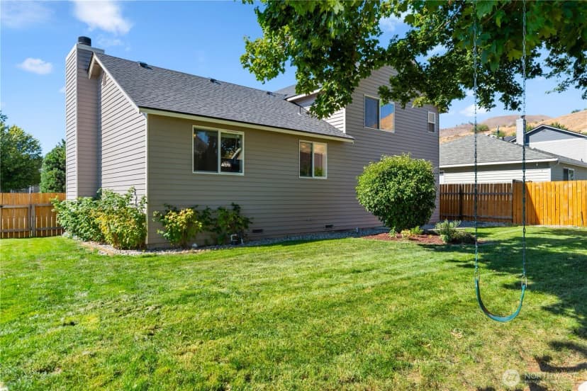 Property photo for 1902 Pensione Place, Wenatchee photo 35