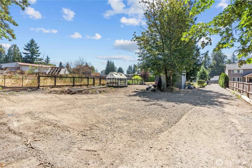 Property photo for 7115 126th Street E, Puyallup photo 32