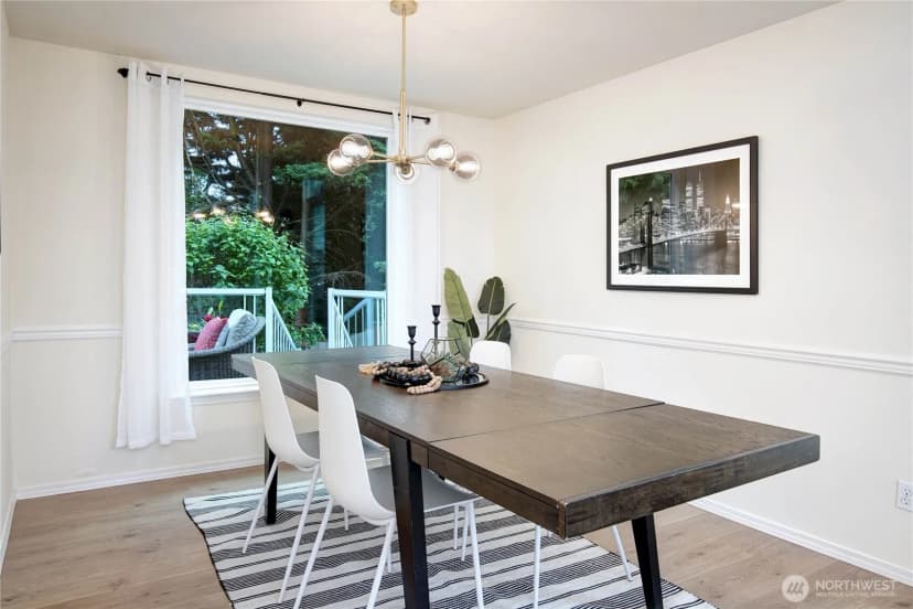 Property photo for 7535 Ne 203rd Street, Kenmore photo 4