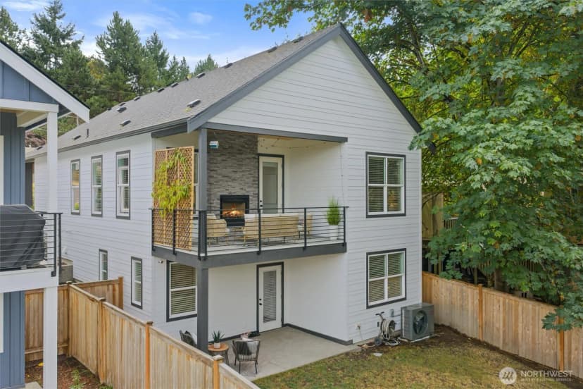 Property photo for 11003 126th Avenue Ne, Kirkland photo 33