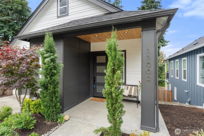Property photo for 11003 126th Avenue Ne, Kirkland