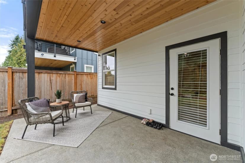 Property photo for 11003 126th Avenue Ne, Kirkland photo 29