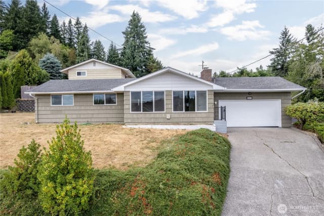 Property photo for 2411 Bloyd Street, Kelso