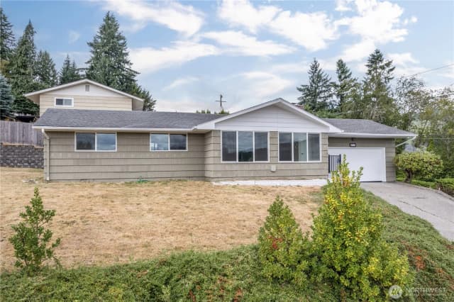 Property photo for 2411 Bloyd Street, Kelso photo 2