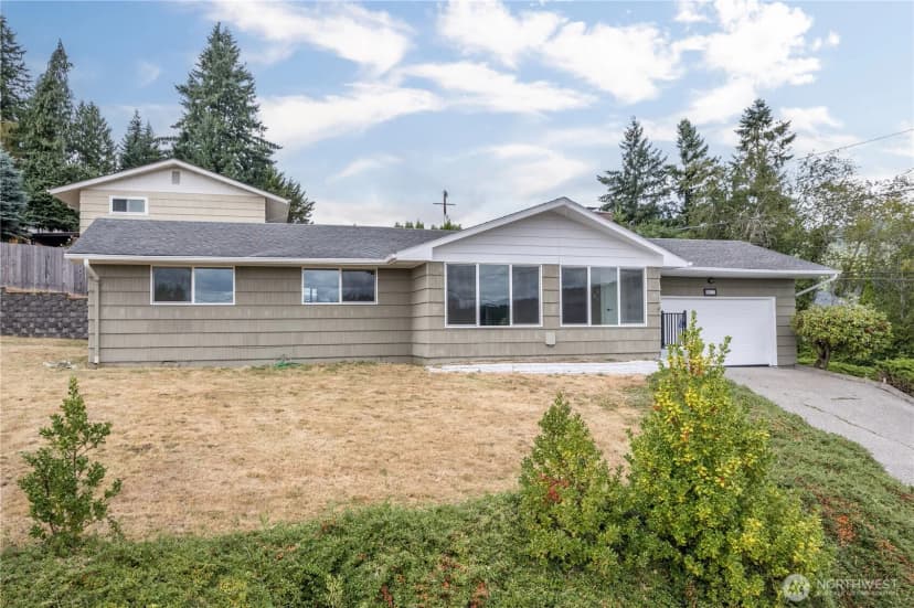 Property photo for 2411 Bloyd Street, Kelso photo 2