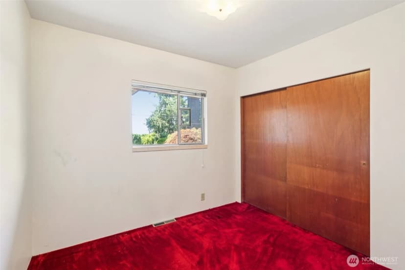Property photo for 1123 9th Avenue S, Edmonds photo 18