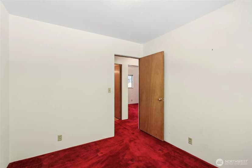Property photo for 1123 9th Avenue S, Edmonds photo 17