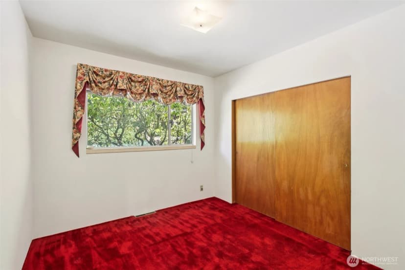 Property photo for 1123 9th Avenue S, Edmonds photo 16