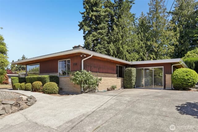 Property photo for 1123 9th Avenue S, Edmonds photo 3