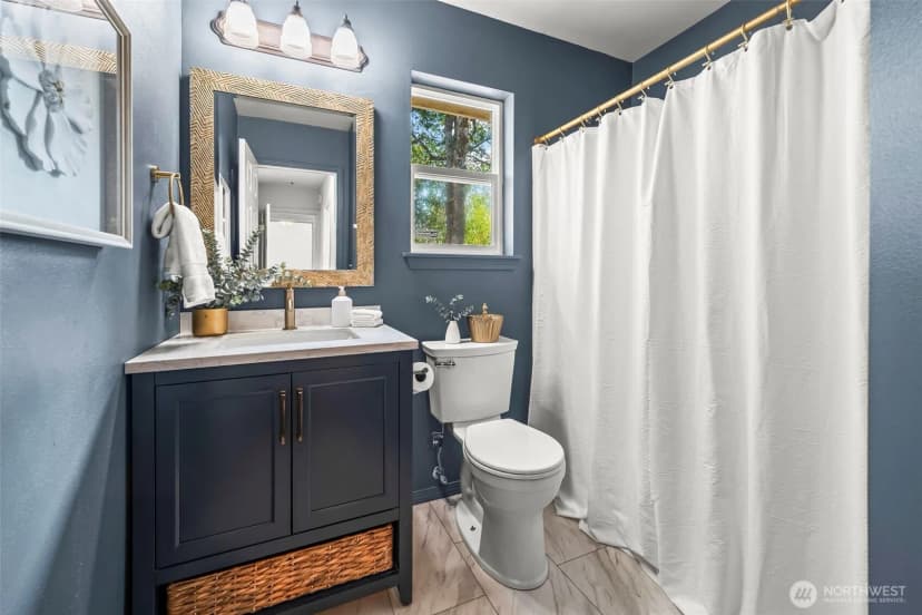 Property photo for 2160 Anderson Avenue, Dupont photo 32