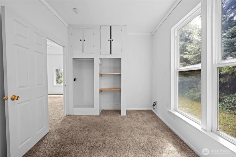 Property photo for 10205 Sandridge Road, Long Beach photo 14