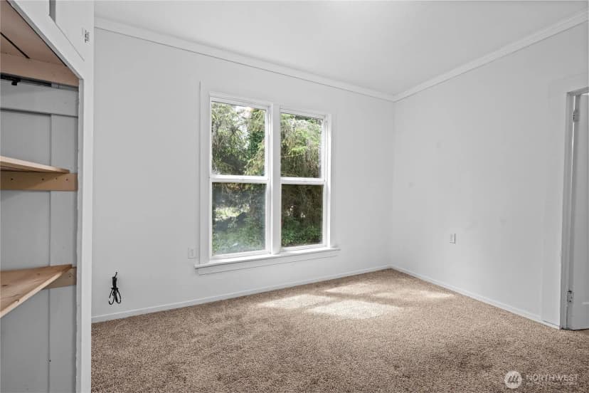 Property photo for 10205 Sandridge Road, Long Beach photo 12