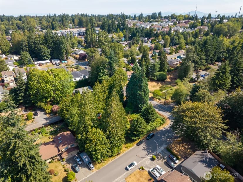 Property photo for 15304 44th Avenue W, Lynnwood photo 10