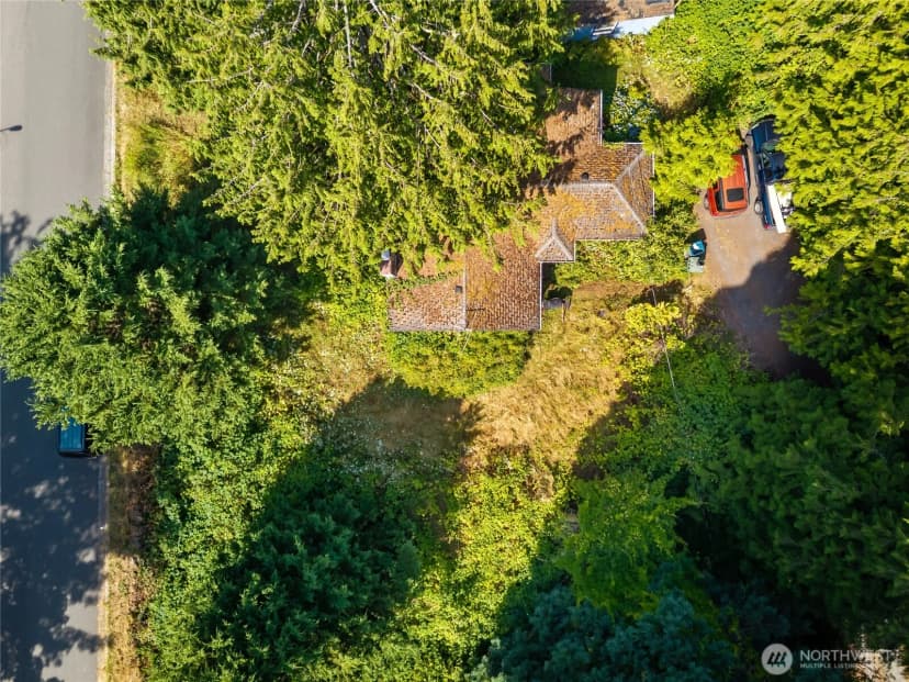 Property photo for 15304 44th Avenue W, Lynnwood photo 18