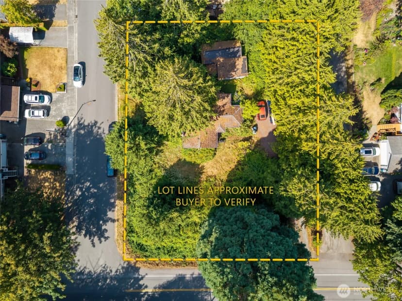 Property photo for 15304 44th Avenue W, Lynnwood photo 17
