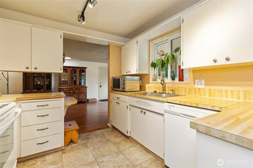 Property photo for 16433 Se 147th Street, Renton photo 18