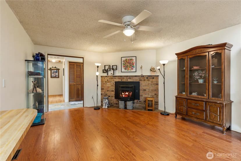 Property photo for 16433 Se 147th Street, Renton photo 9